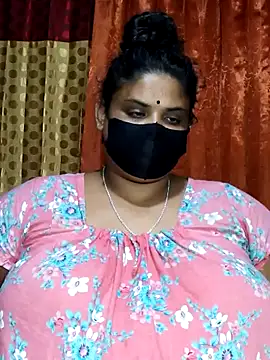 Snapshot of Dusto_Meye chatting on 03-08-25, 10:02 Dusto Meye online show from 03-08-25, 10:02