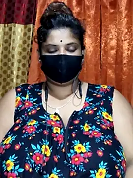 Snapshot of Dusto_Meye chatting on 10-28-25, 05:26 Dusto Meye online show from 10-28-25, 05:26