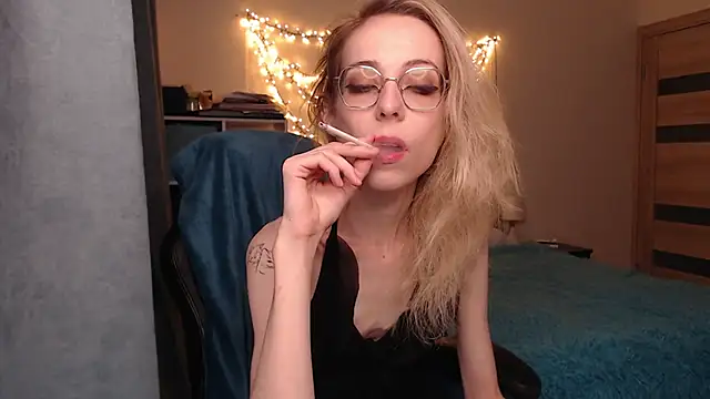 Snapshot of amber_quell_here chatting on 01-17-25, 02:07 amber quell here online show from 01-17-25, 02:07