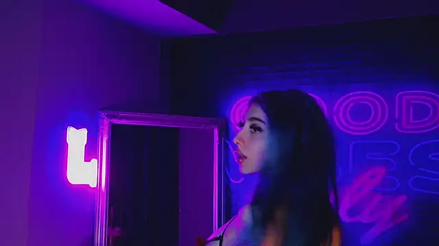 AriaVoss online show from 01-20-25, 08:18