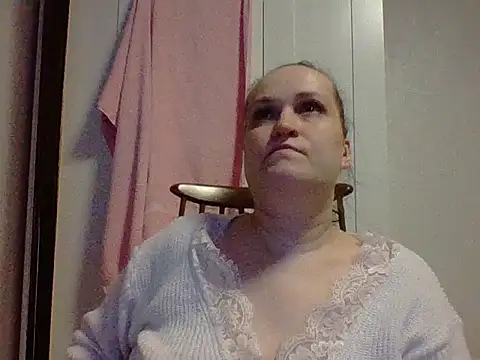  squirty cum lady  online show from 03-11-25, 05:57