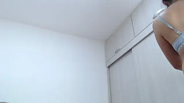 Amelia Debora Antonella online show from 11-20-25, 12:49