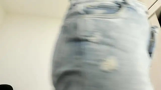 Snapshot of Amelia_Debora_Antonella chatting on 02-09-26, 02:21 Amelia Debora Antonella online show from 02-09-26, 02:21