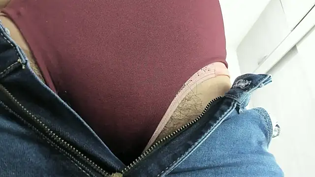 Snapshot of Amelia_Debora_Antonella chatting on 02-14-26, 03:53 Amelia Debora Antonella online show from 02-14-26, 03:53