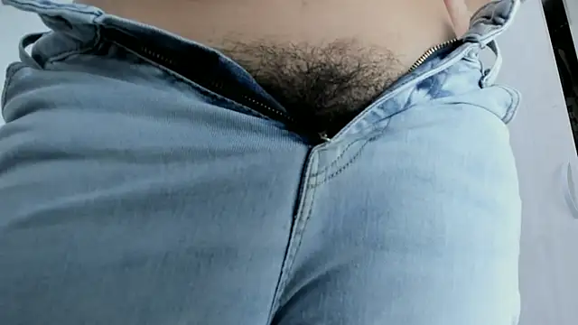 Snapshot of Amelia_Debora_Antonella chatting on 02-19-26, 02:02 Amelia Debora Antonella online show from 02-19-26, 02:02