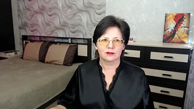 Snapshot of VitaCharm chatting on 03-19-25, 07:49 VitaCharm online show from 03-19-25, 07:49