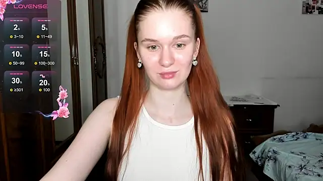 Snapshot of EmilySoul chatting on 02-21-25, 11:43 EmilySoul online show from 02-21-25, 11:43