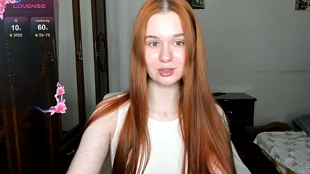 Snapshot of EmilySoul chatting on 03-09-25, 04:11 EmilySoul online show from 03-09-25, 04:11