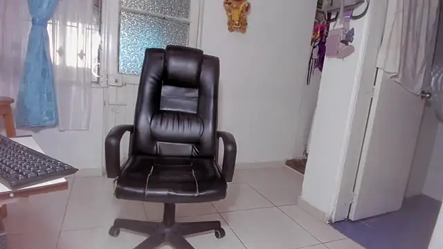 Snapshot of Dana_Jeins chatting on 02-09-26, 01:37 Dana Jeins online show from 02-09-26, 01:37