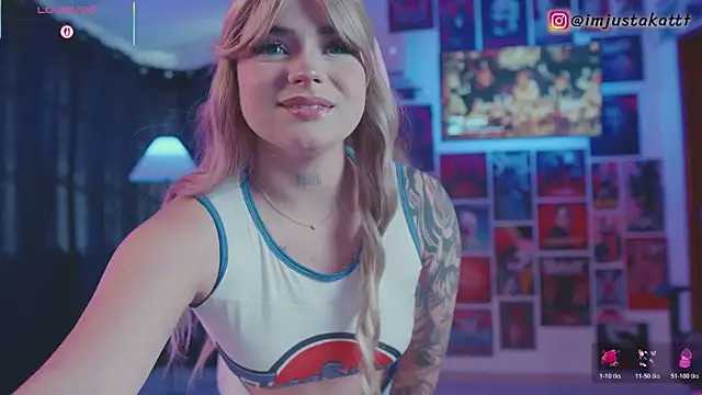 sensualkattt online show from 10-22-25, 01:44