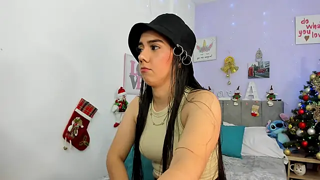 Snapshot of Alexia_Sweet_x chatting on 12-26-24, 01:40 Alexia Sweet x online show from 12-26-24, 01:40