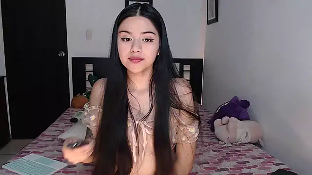 Snapshot of angelbeat_ chatting on 03-15-25, 02:45 angelbeat  online show from 03-15-25, 02:45