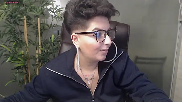 BustyAllyy online show from 01-08-25, 12:28