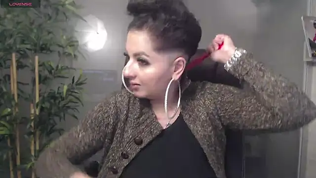 BustyAllyy online show from 01-14-25, 12:22