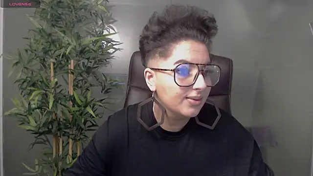 BustyAllyy online show from 01-25-25, 09:14