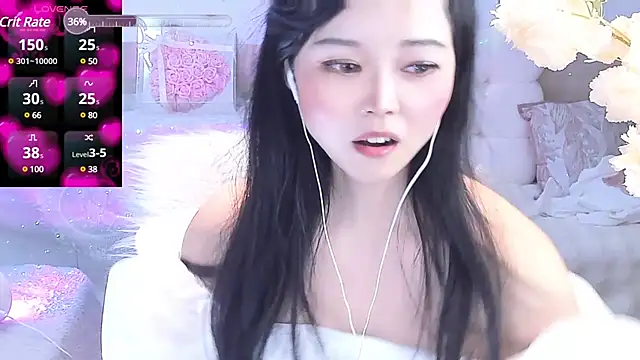 Snapshot of lilies-sweet chatting on 02-27-25, 08:28 lilies-sweet online show from 02-27-25, 08:28