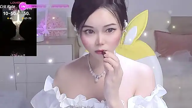 Snapshot of lilies-sweet chatting on 03-09-25, 06:06 lilies-sweet online show from 03-09-25, 06:06