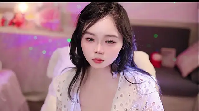 lilies-sweet online show from 12-04-25, 03:10