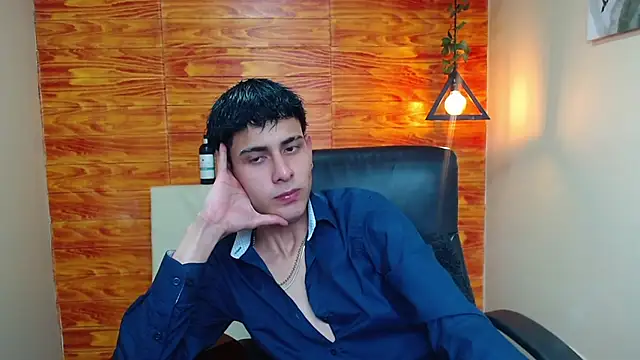 Bastiaan 28 online show from 01-09-25, 04:08