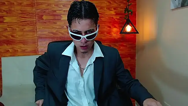 Bastiaan 28 online show from 03-06-25, 03:02