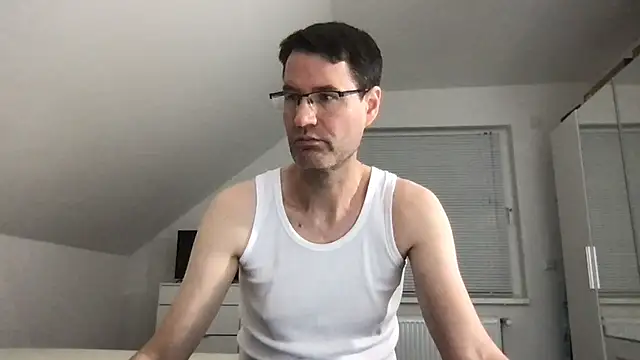 zxzx cam1 online show from 11-23-25, 04:40