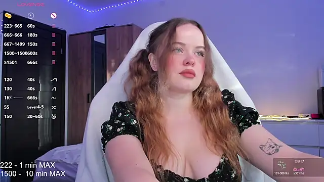 Snapshot of HANNA_MONTANAS chatting on 10-19-25, 01:23 HANNA MONTANAS online show from 10-19-25, 01:23