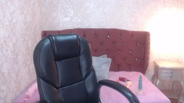 charlottemoonxz online show from 03-08-25, 11:18