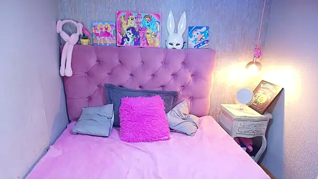 charlottemoonxz online show from 02-27-26, 06:52