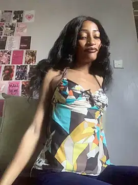 Snapshot of GoddessVee chatting on 02-01-25, 02:45 GoddessVee online show from 02-01-25, 02:45