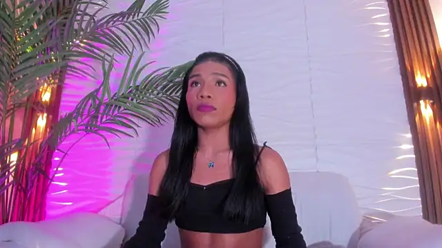 Snapshot of kimberly_Gonzalez1 chatting on 09-17-25, 03:19 kimberly Gonzalez1 online show from 09-17-25, 03:19