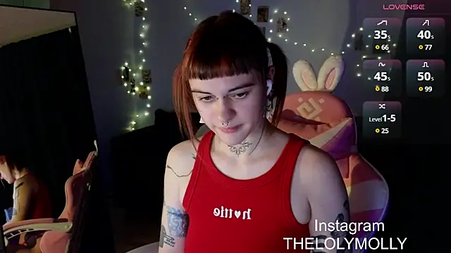 Snapshot of LolyMolli chatting on 03-09-25, 05:17 LolyMolli online show from 03-09-25, 05:17