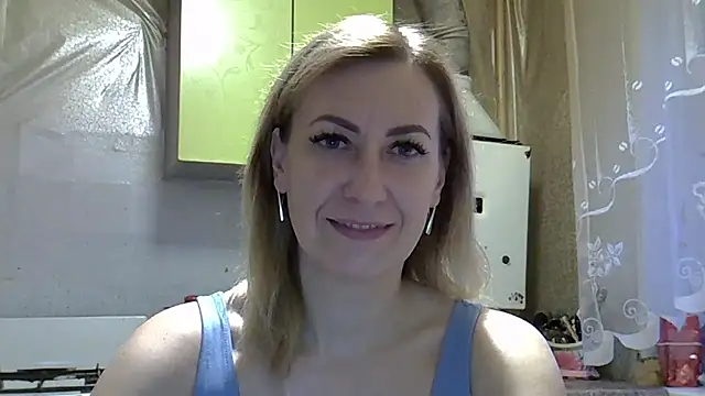 Snapshot of AshleyXHoney chatting on 12-02-24, 05:37 AshleyXHoney online show from 12-02-24, 05:37