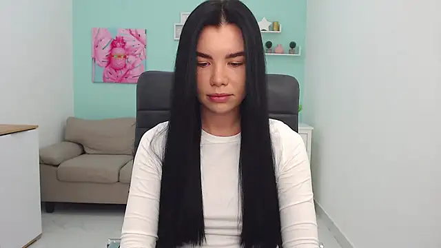 MadisonGomes online show from 12-16-24, 05:59