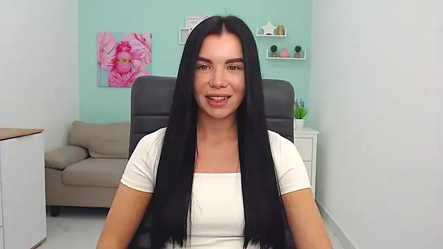 MadisonGomes online show from 12-18-24, 12:40