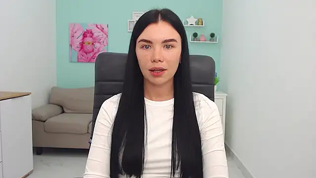 MadisonGomes online show from 12-19-24, 12:56