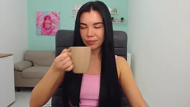 MadisonGomes online show from 01-19-25, 06:09