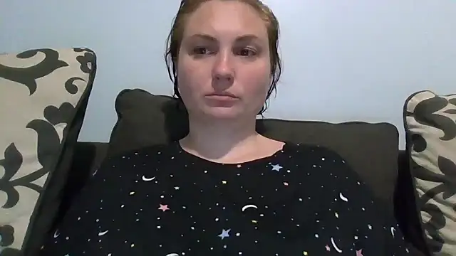 MilfyMrsRobinson online show from 12-19-25, 01:29