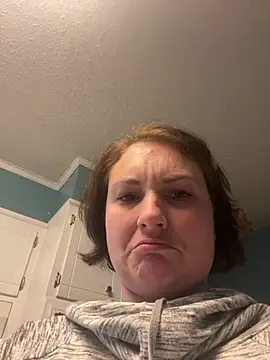 MilfyMrsRobinson online show from 01-15-26, 01:10