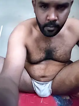 ListedLoin online show from 10-10-25, 08:46