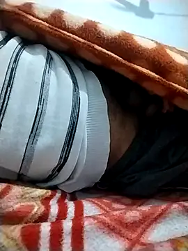 myhot1551 online show from 02-15-25, 05:17