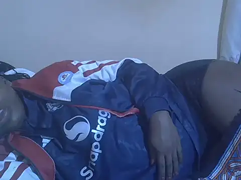 HOT-JAZMINE online show from 12-17-25, 05:57