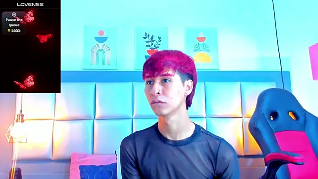 ariel villa online show from 02-10-25, 12:52