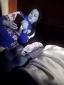 Snapshot of ToysSex_1 chatting on 12-25-24, 04:43 ToysSex 1 online show from 12-25-24, 04:43