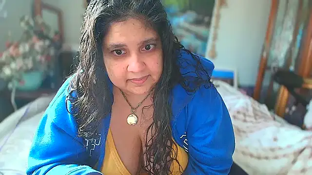MelanieFawker online show from 01-19-25, 05:39