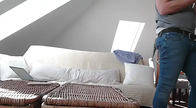 Snapshot of maxmueller321 chatting on 03-19-25, 01:07 maxmueller321 online show from 03-19-25, 01:07