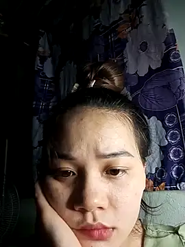 Ngoc-Trinh online show from 12-04-24, 03:10