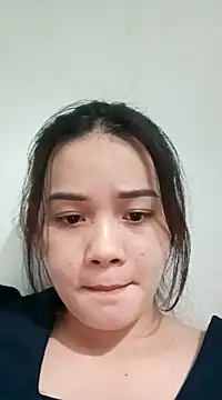 Ngoc-Trinh online show from 12-11-24, 01:28