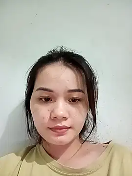 Ngoc-Trinh online show from 12-15-24, 07:57