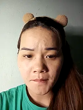 Ngoc-Trinh online show from 02-16-25, 04:32