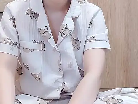 Pink cream online show from 03-15-25, 01:30